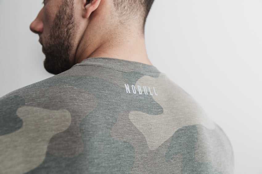 Nobull Crossfit Sleeveless Tee (Camo) Tanks & Tees Army Green Camo | 4602-INOKU